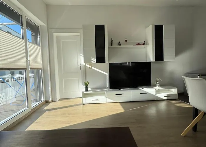 Altestaatsbank - Wohnen Inklusive Fitness & Wellness Apartman