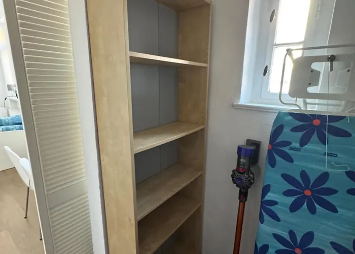 Altestaatsbank - Wohnen Inklusive Fitness & Wellness Apartman