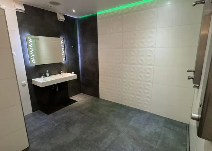 Altestaatsbank - Wohnen Inklusive Fitness & Wellness